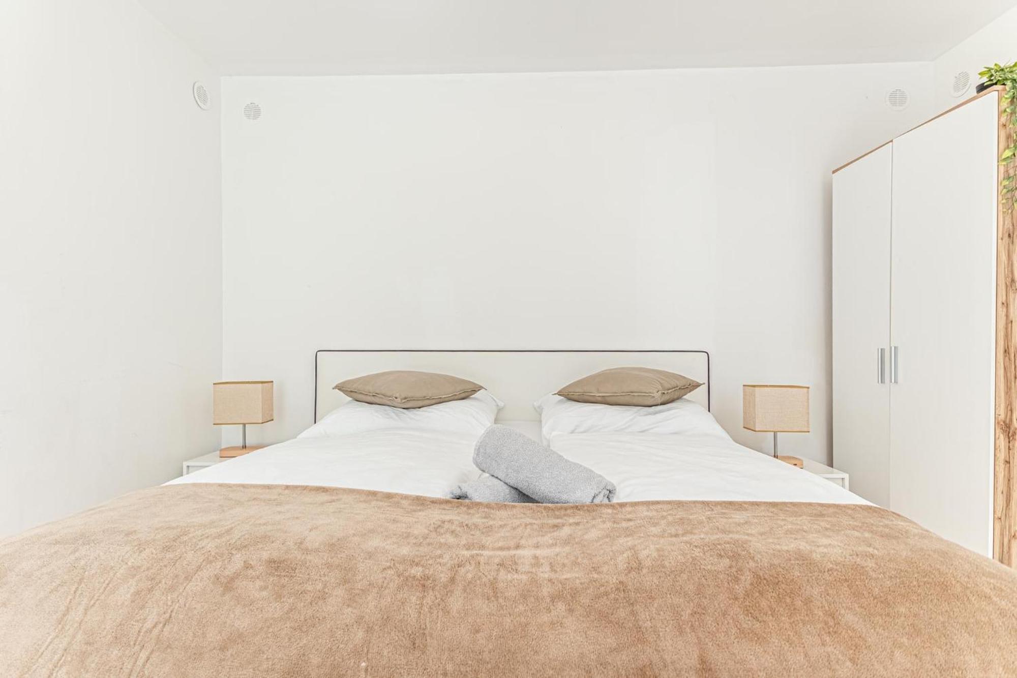 City Vibes: 1Br Apt, 10 Min To Westbahnhof Vídeň Exteriér fotografie